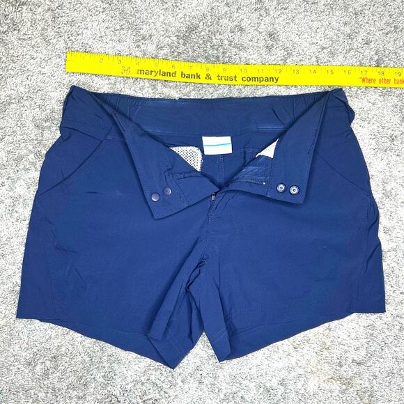 Columbia Size 8 Women's Hiking Fishing Shorts Navy PFC - Picture 1 of 7